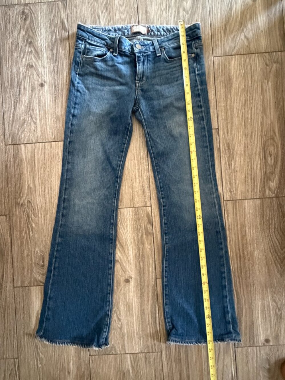 PAIGE Hollywood Hills Bootcut Jeans Size 29 Medium Wash Raw Hem - Picture 6 of 14